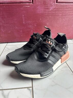 adidas Women's Black with Coral Accent NMD R1 Sneakers